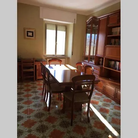 Large Independent House With Garden *