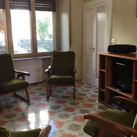 Large Independent House With Garden Ateleta